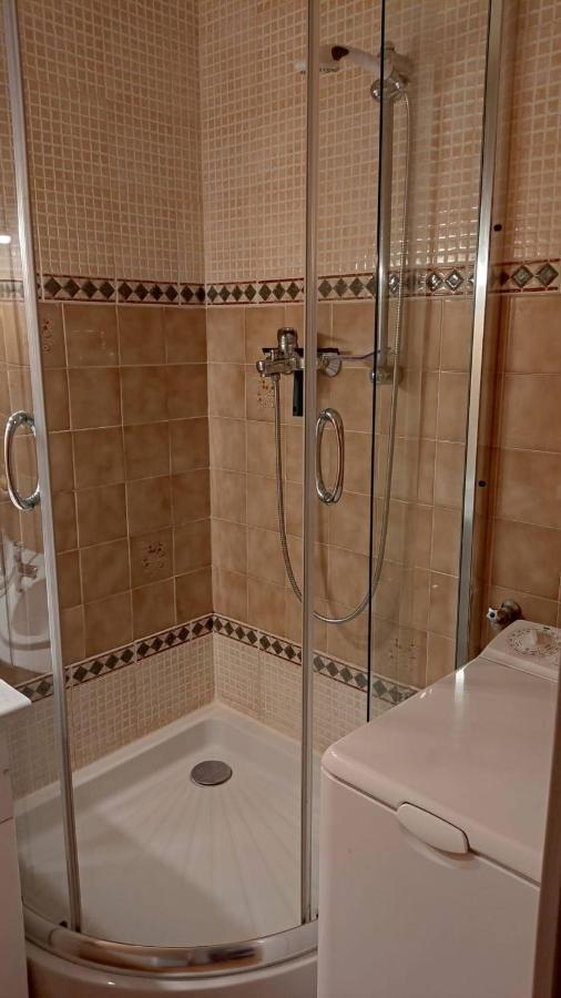 Bel Appartement Avec Piscine Proche Des Plages Six-Fours-les-Plages Exterior foto