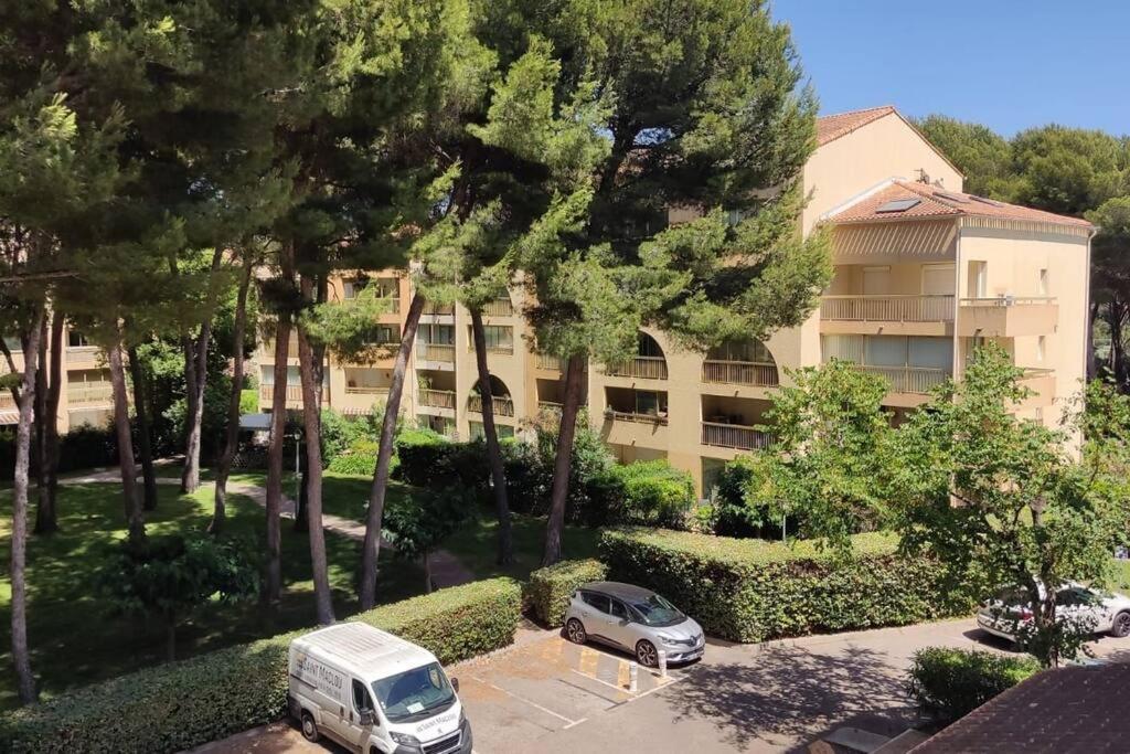 Bel Appartement Avec Piscine Proche Des Plages Six-Fours-les-Plages Exterior foto