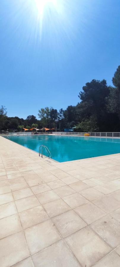 Bel Appartement Avec Piscine Proche Des Plages Six-Fours-les-Plages Exterior foto